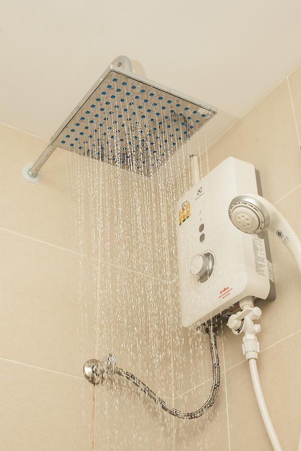 The Wide Condotel - Phuket Room photo
