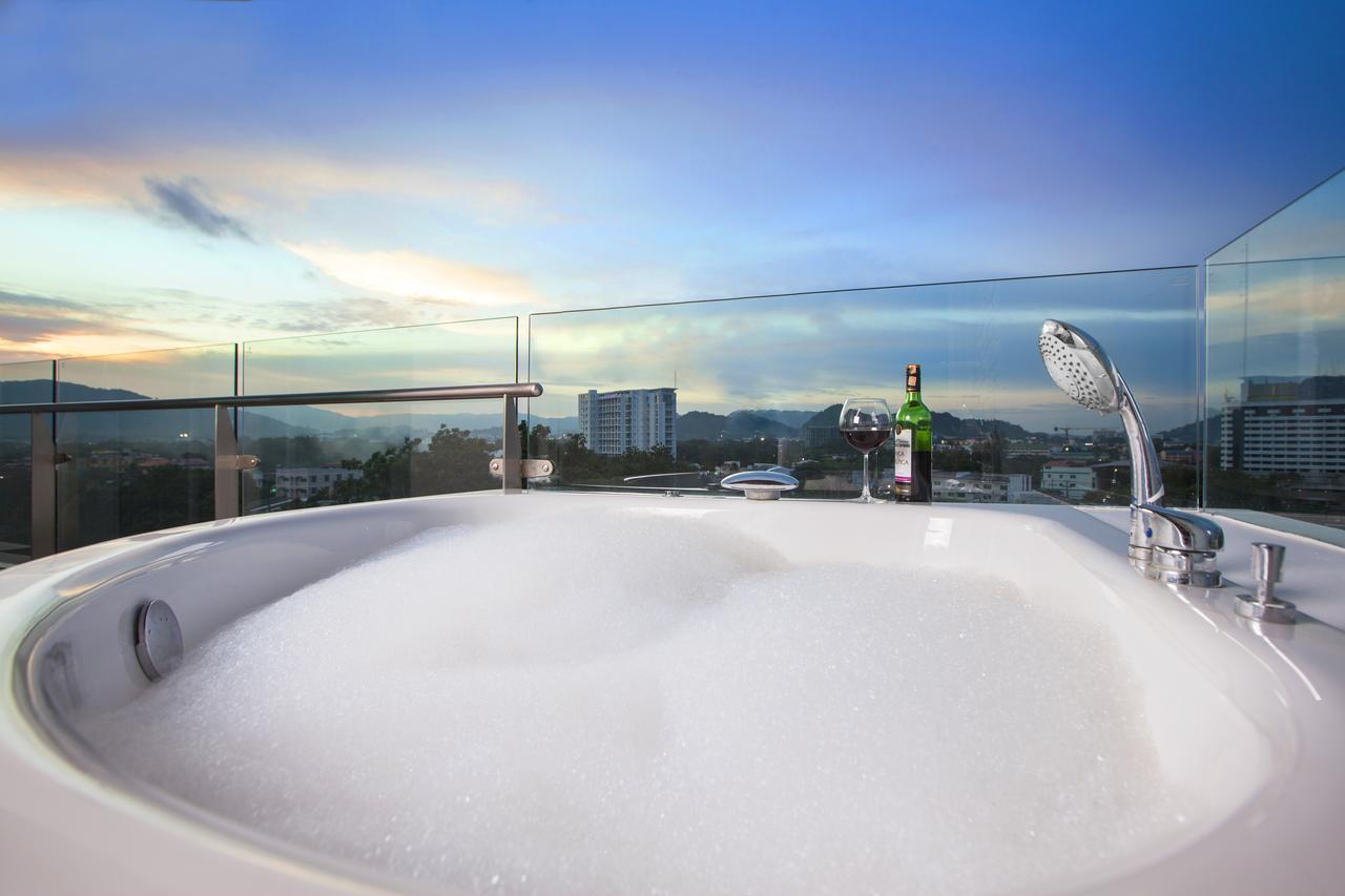 The Wide Condotel - Phuket Room photo